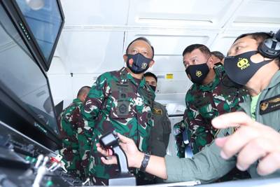 Kasum TNI Kunjungi Tiga Satuan Pengamanan Pulau Terluar di Natuna