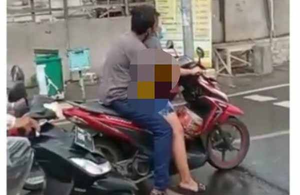 Viral ! Ada Video Dua Sejoli Asyik Mesum di Atas motor di Surabaya