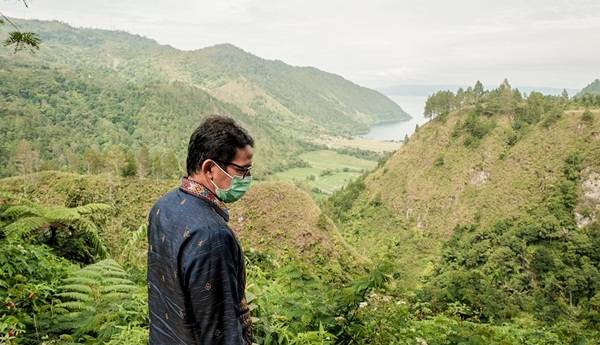 Menteri Sandiaga Temukan Death Valley Viewing Spot di Danau Toba, Ini yang Akan Dilakukan