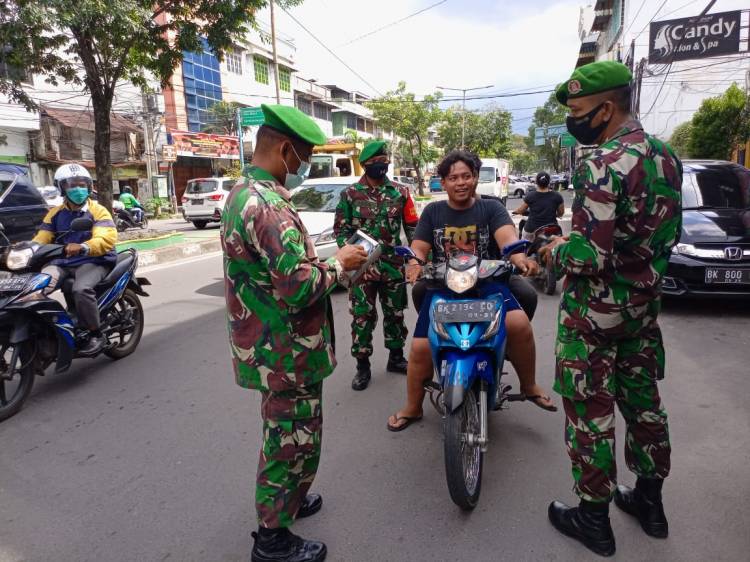 Cegah Covid-19, Satgas Zidam I/BB Gelar Operasi Prokes di Kecamatan Medan Maimun