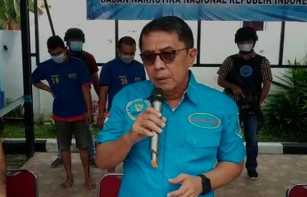 BNN Ciduk Pecatan Polri Seludupkan Narkoba dari Pekanbaru ke Medan
