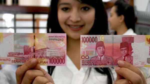 Kurs Rupiah Ditutup Melemah di Level Rp14.095 Per Dolar AS