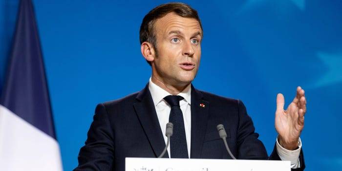 Presiden Prancis Emmanuel Macron Dinyatakan Positif Covid-19