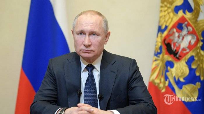 Putin: Amerika Serikat Memulai Perlombaan Senjata Baru