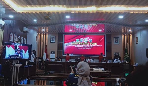 4 Tersangka Kasus Pemalsuan Surat Tanah di Lahan Pembangunan Sport Centre Sumut Dilimpahkan ke Kejatisu