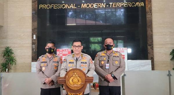 Terkait Demo Omnibus Law, Berkas Petinggi KAMI Dilimpahkan Ke Kejari Medan