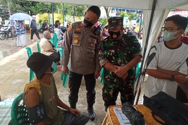 Sinergitas Tiga Pilar di Kecamatan Medan Timur Targetkan 600 Dosis Vaksin untuk Masyarakat