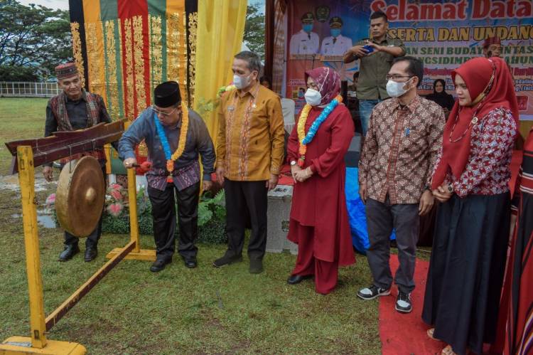 Stadion HM Nurdin Jadi Saksi Sejarah Pagelaran Seni Dan Budaya Lintas Etnis 2021