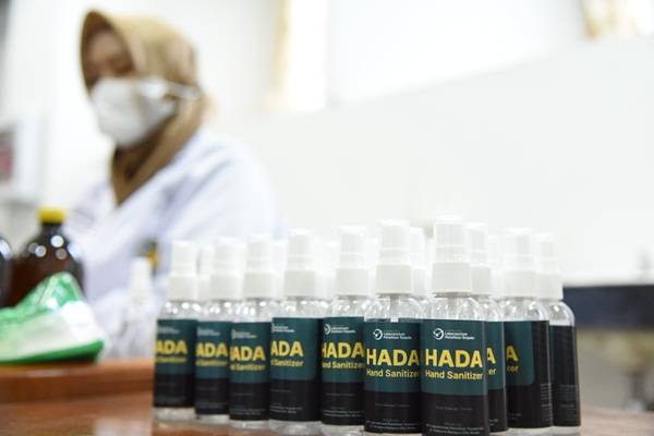 Ini Dia Produk Hand Sanitizer Berstandar WHO Hasil Kreasi Laboratorium Terpadu USU