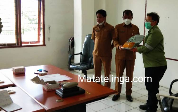 . Toba Pulp Lestari Tbk Berikan Bibit Jangung ke Pemkab
