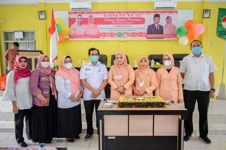Asisten I Menghadiri HUT DWP Kota Padangsidimpuan Ke-22