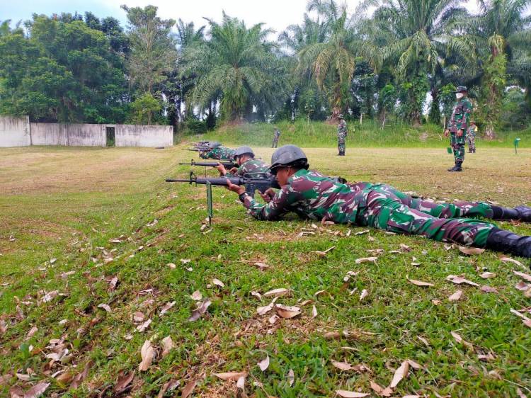 Korem 022/Pantai Timur Laksanakan Kegiatan Latihan Menembak