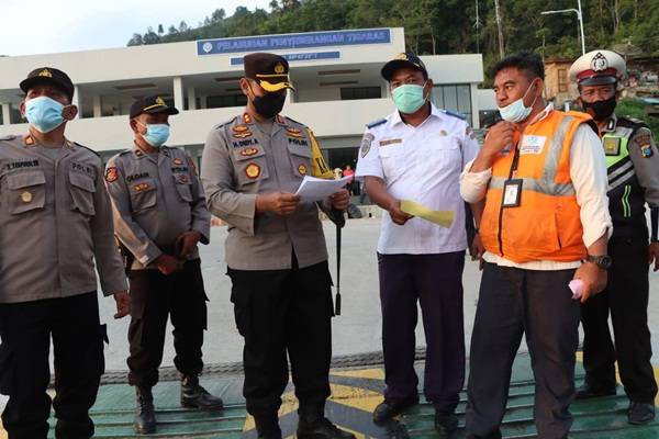 Berikan Rasa Aman kepada Masyarakat, Kapolres Simalungun Cek Pos Pam Nataru
