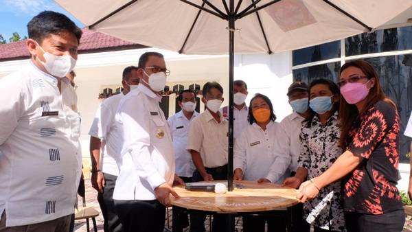 TPL Bantu Pelaku Wisata di Toba