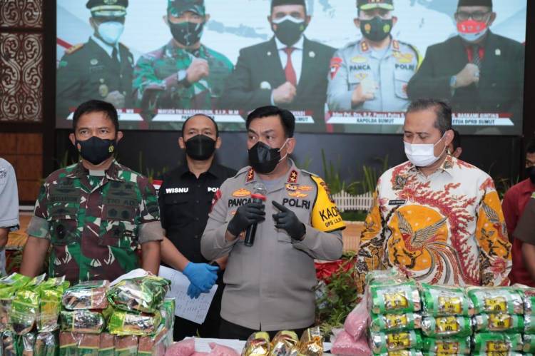 Kapolda Sumut Paparkan Kinerja dan Pencapaian Jajaran Selama Tahun 2021