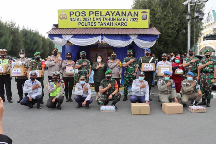 Di Tanah Karo, Kapolda Sumut Ingatkan Personil Maksimalkan Penegakan Prokes di Lokasi Wisata
