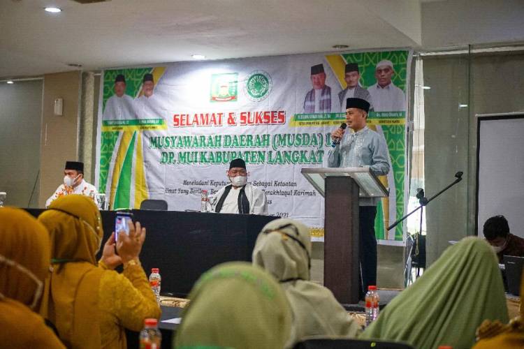 Musa Rajekshah Tutup MusdaIX MUI Kabupaten Langkat