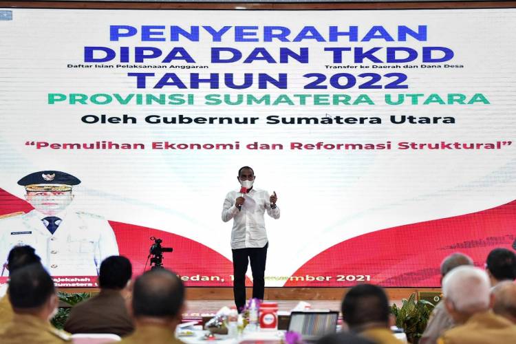 Gubernur Serahkan DIPA dan TKDD 2022 Provinsi Sumut