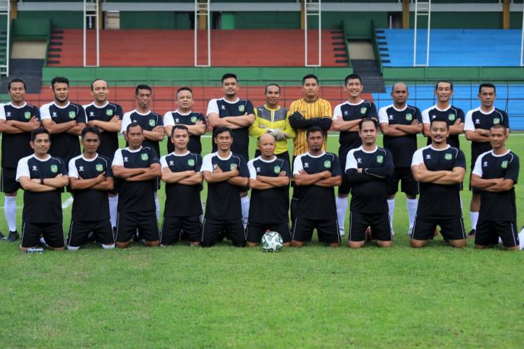 Gelar Pertandingan Sepak Bola Antar Pemko dan Pemkab se - Sumut