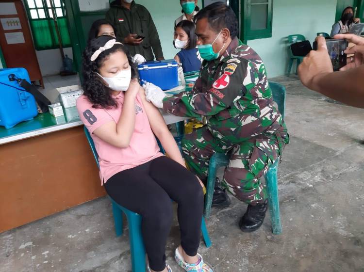 Keluarga Besar Kodim 0206/Dairi Turut Andil Sukseskan Vaksin Anak Usia 06-11 Tahun, Ini Kata Dandim