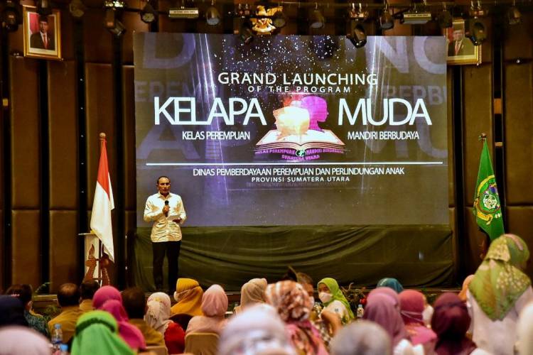 Edy Rahmayadi Hadiri Kegiatan Grand Launching Kelas Perempuan Mandiri Berbudaya