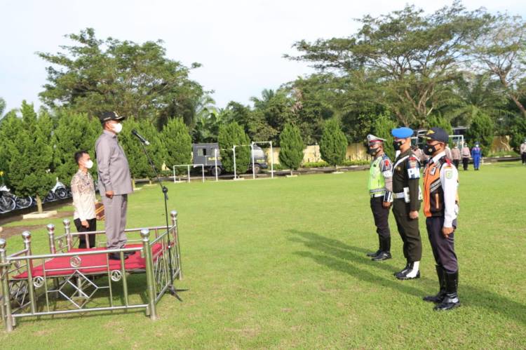 Pimpin Apel Gelar Pasukan, Bupati Sergai Sampaikan Amanat Kapolri Pada Ops Lilin 2021