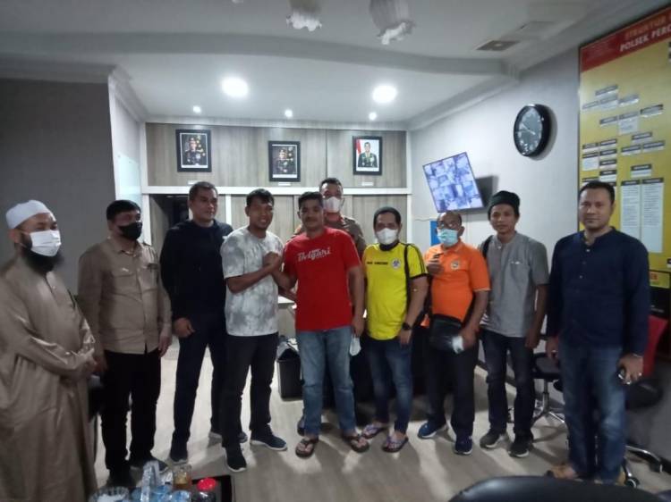 Bertikai Saat Bermain Sepak Bola, Polsek Percut Sei Tuan Lakukan Mediasi