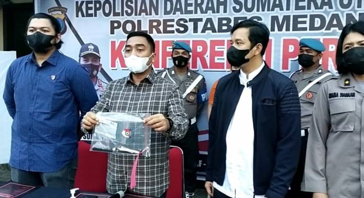 Rampok Teman Wanitanya, M Faris Diberi 2 Pelor