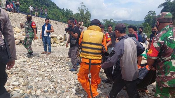 Sudah Dua Korban Mobil Masuk Jurang di Pakpak Bharat Dievakuasi