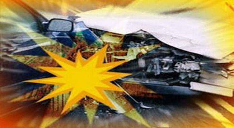 Jalinsum Berdarah Remaja Pengendara Sepada Motor Tabrak Fuso