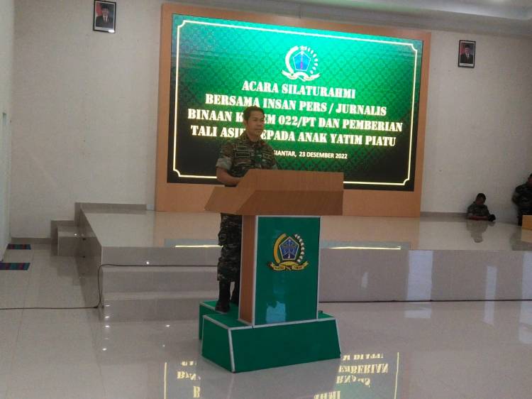 Gelar Silaturahmi dengan Insan Pers, Korem 022/PT Berikan Santunan Kepada  Anak Yatim