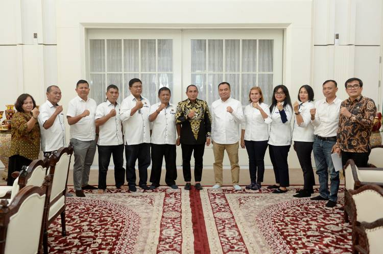 Gubernur Dukung Perayaan Natal  Wartawan Unit Pemprov Sumut