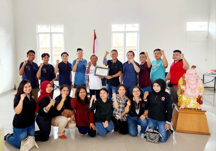 APSI dan Klinik Pandu Bersama PMI Gelar Baksos