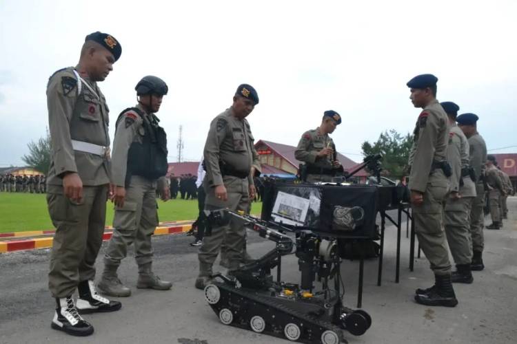 Jelang Nataru, Kabag Ops Sat Brimob Poldasu Pimpin Apel Kesiapsiagaan