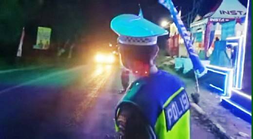 Tiga Malam Jelang Masuknya Tahun Baru 2023, Arus Lalulintas Di Jalinsum Aman Lancar dan Tertib