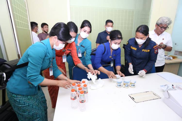 Polda Sumut Tes Urine Pilot Garuda