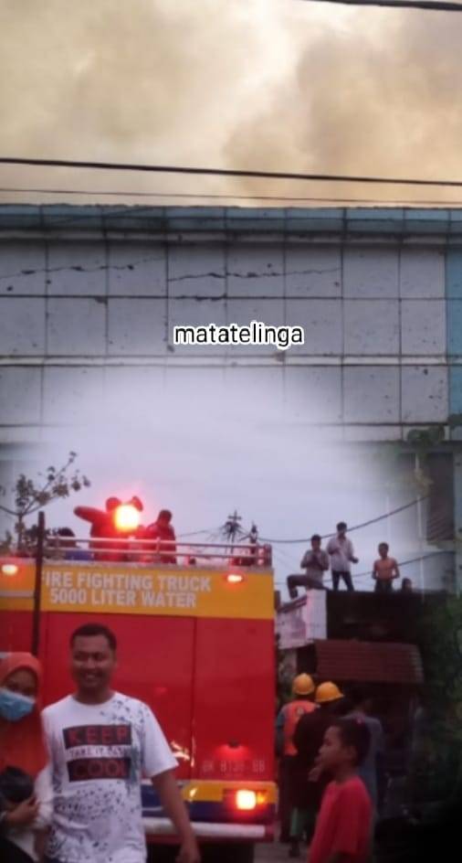 Dua Rumah Warga Di Tanjung Tiram Hangus Terbakar
