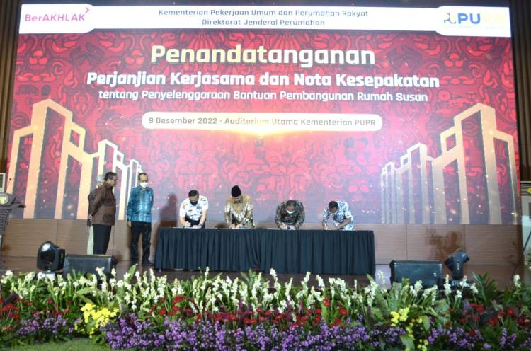 Tanda Tangan MoU, Bakamla RI Bangun Rumah Susun Bersama Kementerian PUPR di Batam