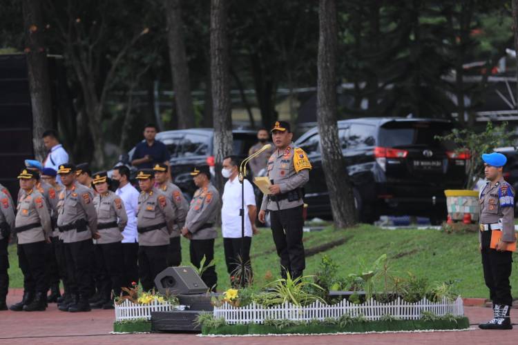 Kapolda Sumut Pimpin Upacara Kenaikan Pangkat 1.541 Personel