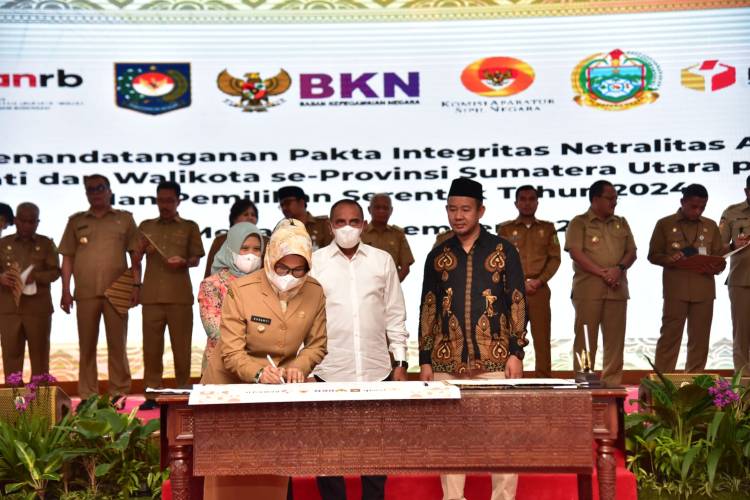 Sambut Pemilu dan Pilkada 2024, Kepala Daerah se-Sumut Teken Pakta Integritas Netralitas ASN
