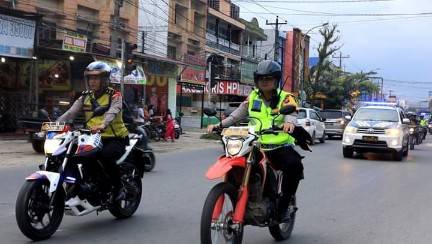 Jelang Pergantian Tahun 2022 Menuju 2023, Polres Labuhanbatu Gelar Parroli Sekala Besar