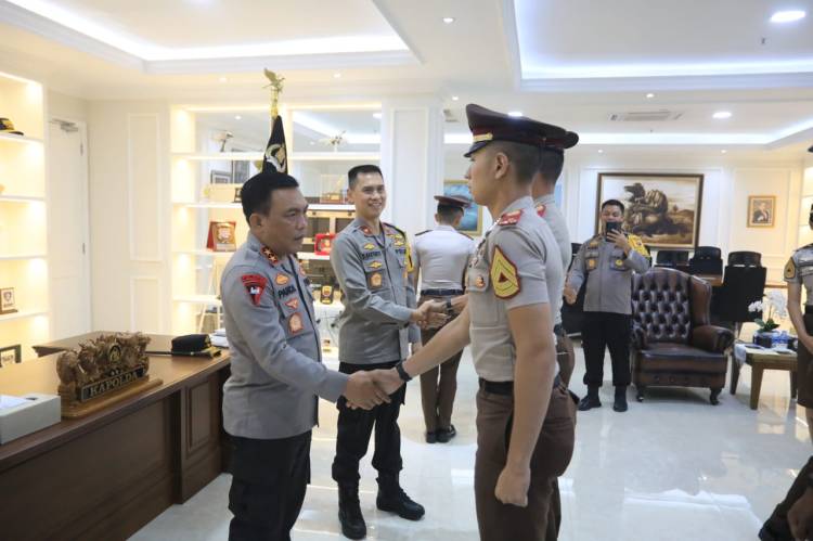 Kapolda Sumut Terima Kunjungan 19 Taruna Akpol : Jadilah Polisi Berkarakter