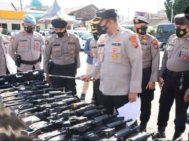 Cek Senjata Api Dinas, Kapolres AKBP Ronny Nicolas Sidabutar: Jangan Sampai Ada Pelanggaran