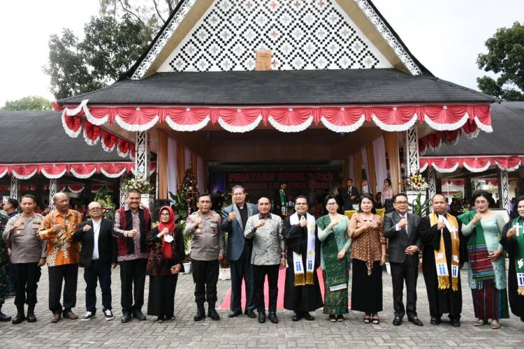 Edy Rahmayadi Minta Tetap Jaga Persaudaraan Antarumat