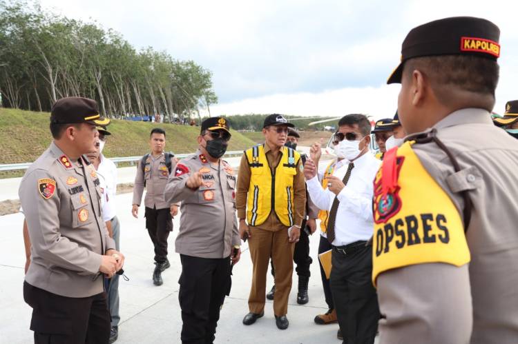 Jelang Nataru, Kapolda Sumut Tinjau Tol Sinaksak-Dolok Merawan