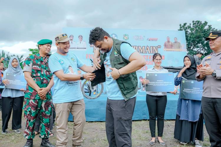 Dinobatkan Sebagai Bapak Olahraga Tradisional, Bobby Nasution: Pembentukan Karakter Diri dan Kekompakan