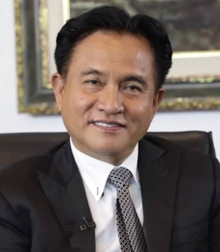 Prof. Yusril: Pengunduran Diri Firli Bahuri Harus Kita Hormati
