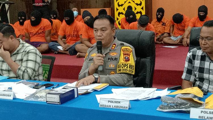 Polres Pelabuhan Belawan Gelar Press Release Akhir Tahun 2023