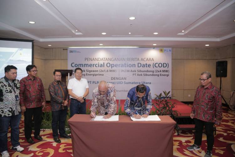 Komitmen Transisi Energi, PLN UID Sumatera Utara Lakukan Penandatanganan COD Bersama