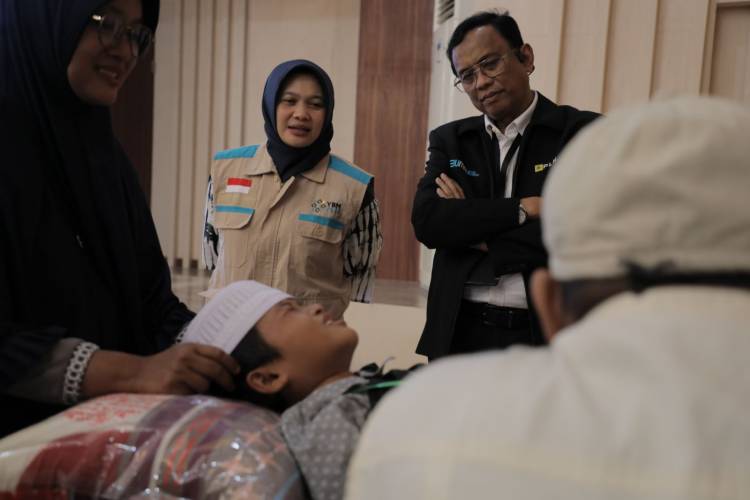 Yayasan Baitul Maal PLN UID Sumatera Utara Gelar Khitanan Massal